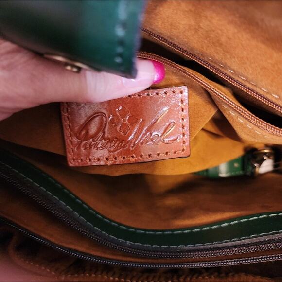 PATRICIA NASH NEW ADELINE TOOLED GREEN PURSE WITH DUST BAG - Picture 10 of 11